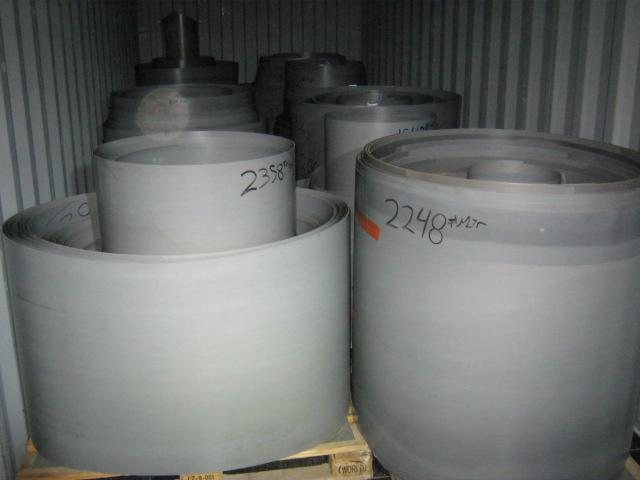 Coils container loaded