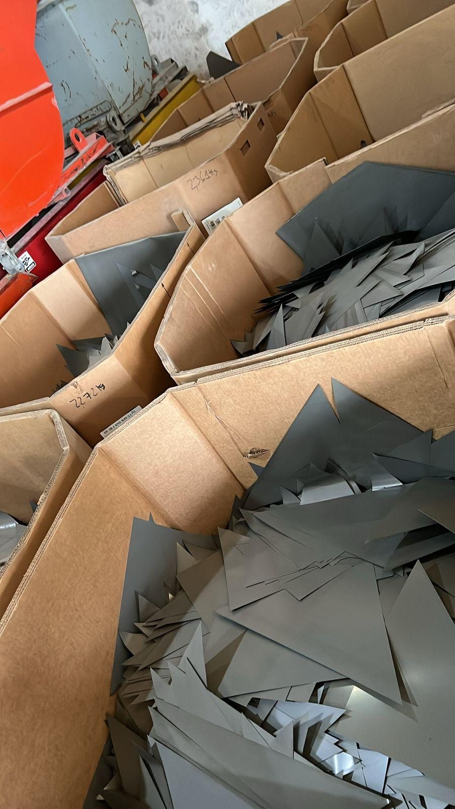 Lamination offcuts boxes